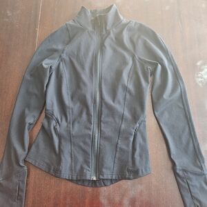 Women's zip up jacket